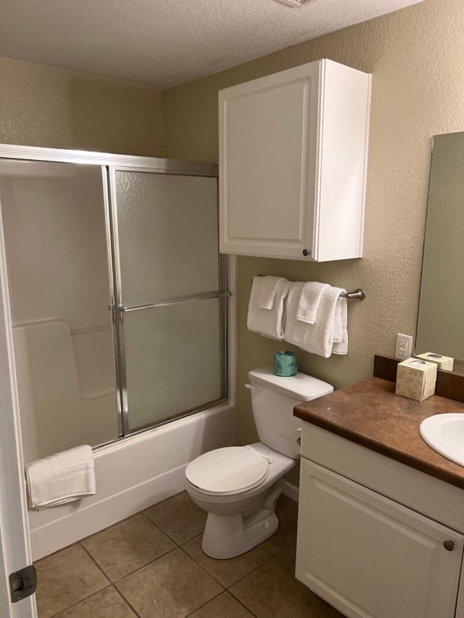 Washburn Hotel Suites Topeka Zewnętrze zdjęcie